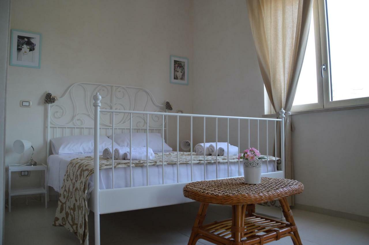 B&B La Via Di Casa サン・レオーネ エクステリア 写真